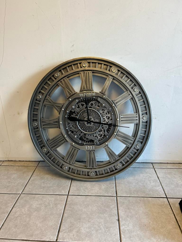 Industriële Wandklok met Tandwielen, Ophalen, Zo goed als nieuw, Analoog, Wandklok