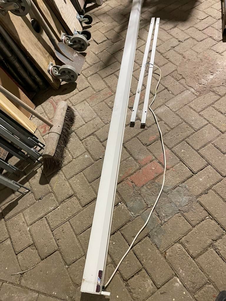 screen suncircle 286 x 137 cm grijs doek., 150 tot 300 cm, Ophalen, Gebruikt