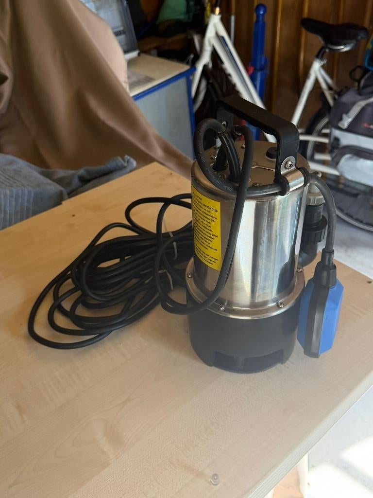 Dompel pomp, Ophalen, Zo goed als nieuw, Dompelpomp