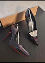 Limited edition Louboutin hakken, Ophalen of Verzenden, Nieuw, Zwart, Sneakers of Gympen