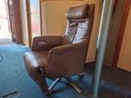 Bruine Twice elektrische fauteuil, Huis en Inrichting, Ophalen, Zo goed als nieuw, 50 tot 75 cm, Leer