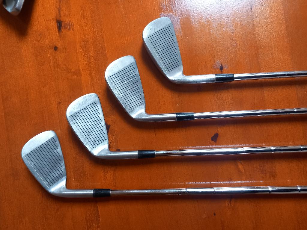 Mizuno Zunos IJzer 5, 6, 7 en 8., Ophalen of Verzenden, Gebruikt, Club, Mizuno