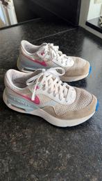 Nike air max 35.5, Kinderen en Baby's, Kinderkleding | Schoenen en Sokken, Ophalen of Verzenden, Zo goed als nieuw, Jongen of Meisje