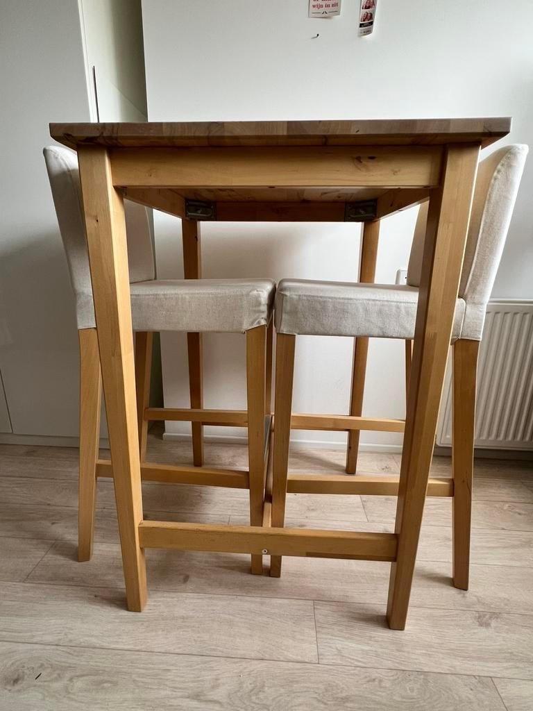 IKEA BJÖRKUDDEN bartafel + 2 HENRIKSDAL barkrukken, Ophalen, Zo goed als nieuw