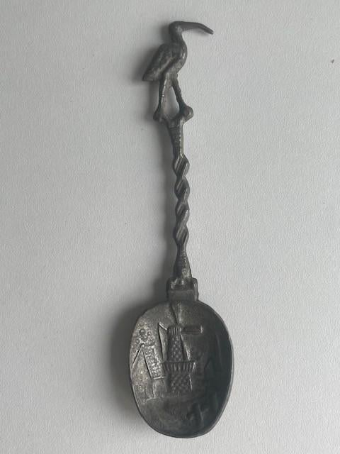 Antiek tinnen lepeltje ooievaar molen / ooievaarslepeltje., Antiek en Kunst, Ophalen