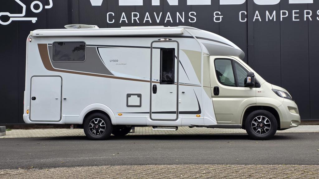 Bürstner Lyseo Privilege TD 690, Standaard zit, Ringverwarming, Fiat, Bedrijf