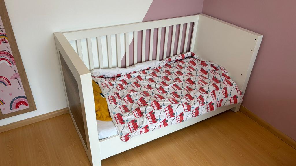 Kidsmill Ledikant 70x140 & Commode met Bladvergroter, Ophalen of Verzenden, Gebruikt, Jongetje of Meisje