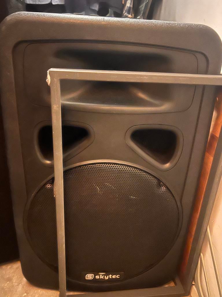 Skytec actieve luidspreker 15 inch woofer Gebruikt, Gebruikt, Overige typen, 120 watt of meer, Ophalen