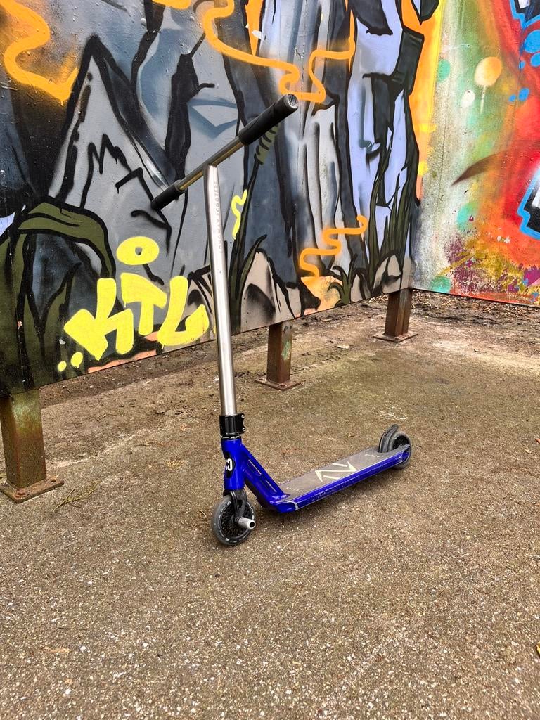 Custom Stuntstep, Ophalen of Verzenden, Zo goed als nieuw, Gewone step