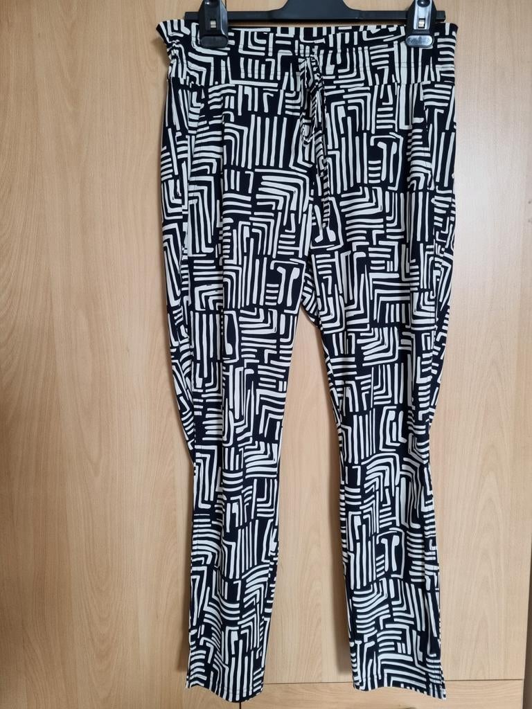 Mooie broek van Studio Anneloes. Maat L. Blauw/ecru. Zgan, Studio Anneloes, Blauw, Zo goed als nieuw, Lang