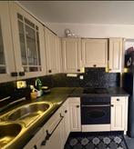 Gratis keuken – L-vorm – met apparatuur – zelf demonteren, Huis en Inrichting, Keuken | Complete keukens, Ophalen, Gebruikt, Hoekkeuken