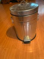 Kleine ijzeren prullenbak met pedaal, Gebruikt, Met pedaal, Ophalen of Verzenden, Minder dan 10 liter