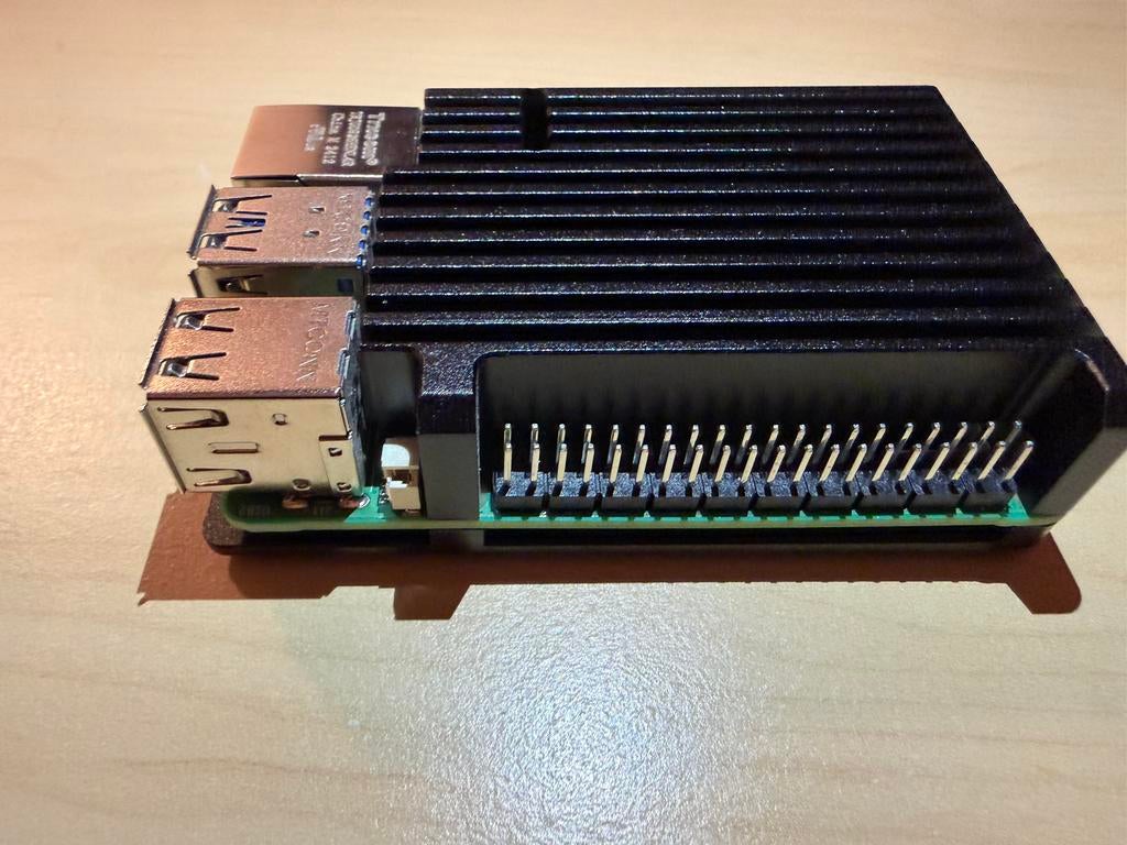 Raspberry Pi 5 4GB set met case, 32GB SD en voeding, Ophalen of Verzenden, Nieuw