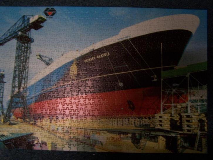 Legpuzzel Verolme veerboot Prinses Beatrix op de bouwwerf, Verzamelen, Scheepvaart, Zo goed als nieuw, Overige typen, Ophalen of Verzenden