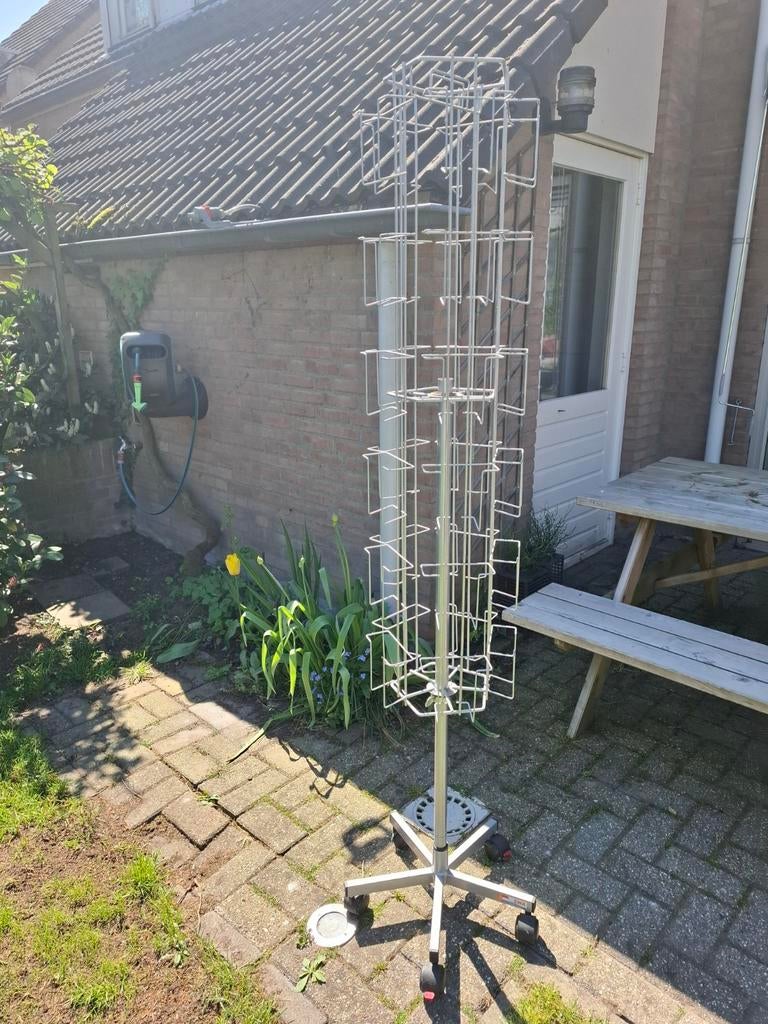 Draaibaar kaartenrek op wieltjes, Ophalen of Verzenden