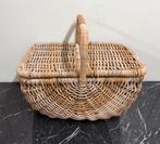 Grote rieten picknickmand – handgevlochten –klepdeksel, Hobby en Vrije tijd, Picknickmanden, Ophalen, Zo goed als nieuw