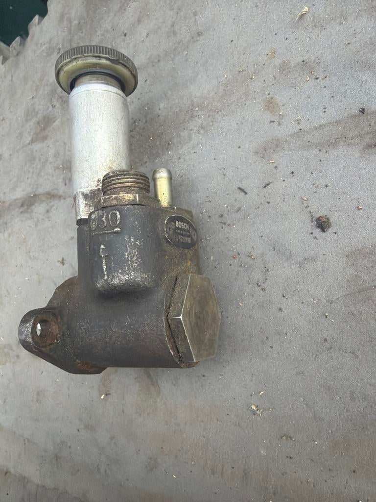 Ontluchtingspomp Mercedes Diesel W115 Bosch FP/KG22M101, Ophalen, Gebruikt, Mercedes-Benz