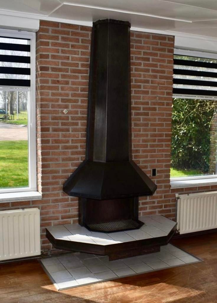 Stalen hangende open haard houtkachel met rookkanaal, Ophalen, Gebruikt