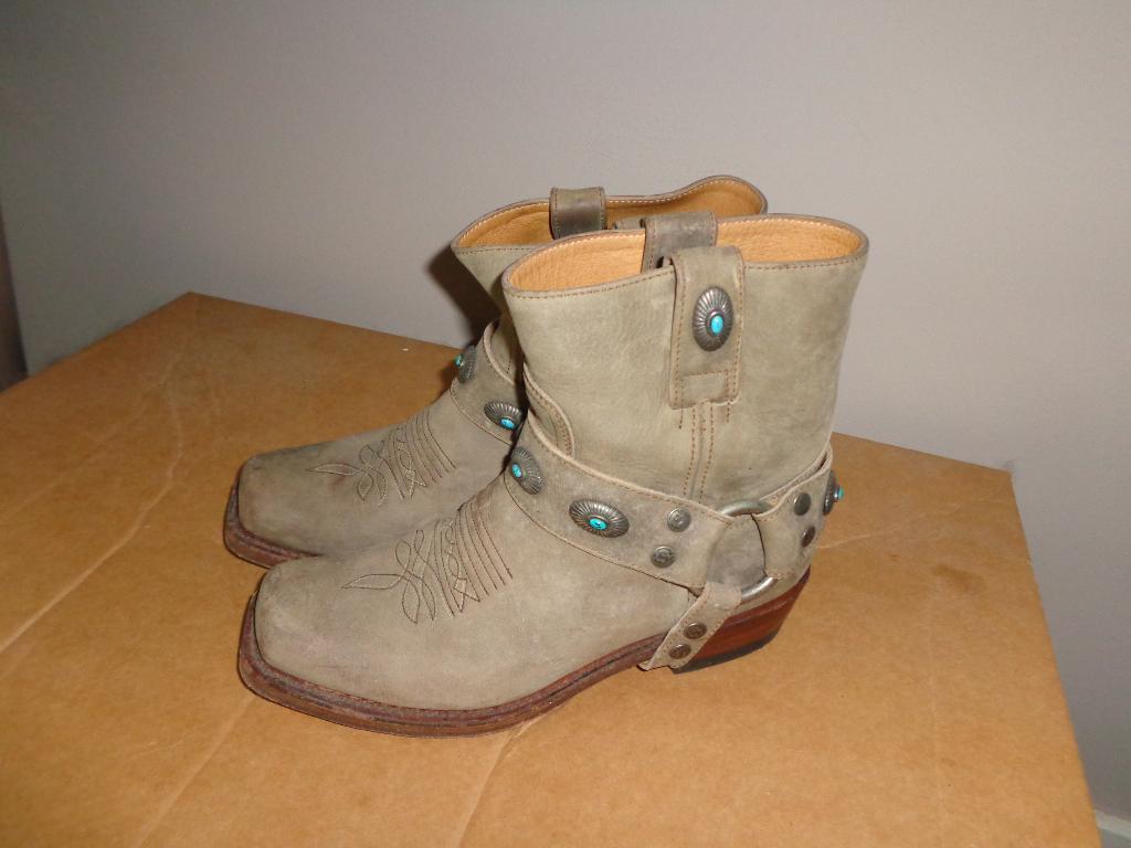 stoere dameslaarzen met turqouise steentjes van Sendra, maat, Kleding | Dames, Overige kleuren, Lage of Enkellaarzen, Ophalen of Verzenden