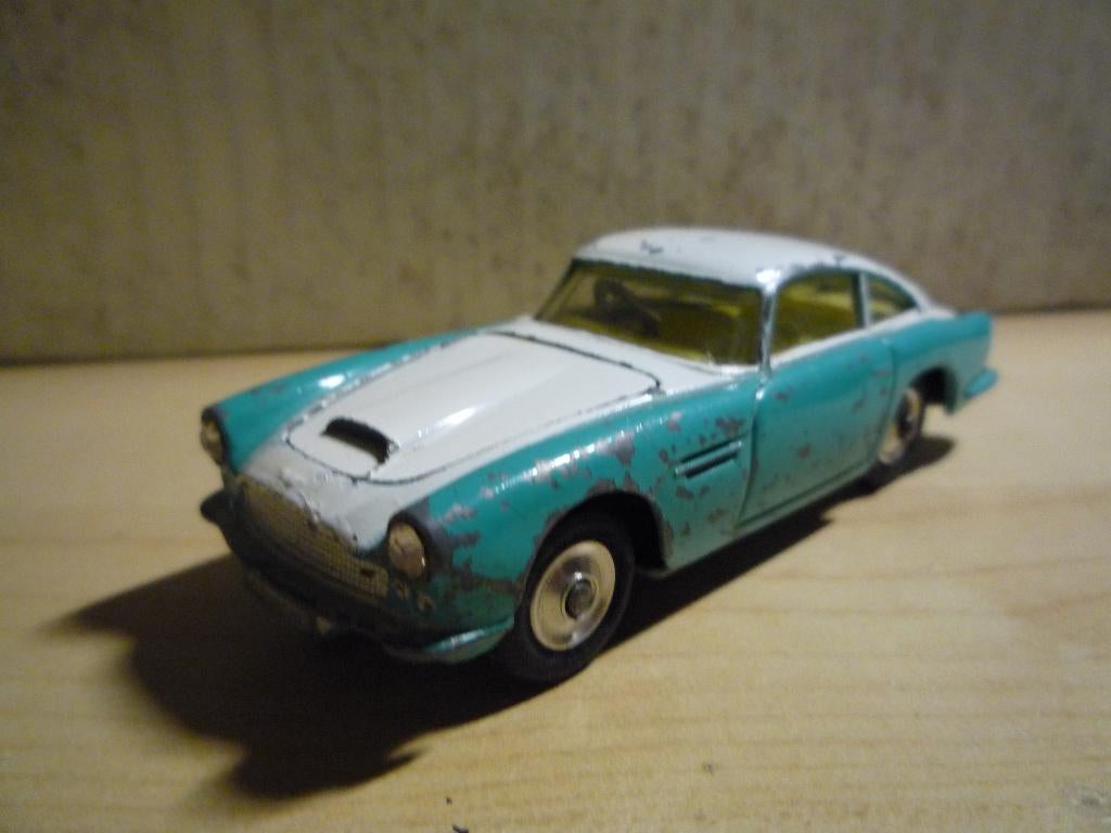 Aston Martin DB 4 Competition Corgi Toys 309, Ophalen of Verzenden, Gebruikt, Auto, Corgi