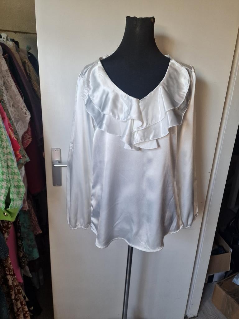 Dames top, Kleding | Dames, Tops, Ophalen of Verzenden, Zo goed als nieuw, Maat 42/44 (L), Zonder mouw