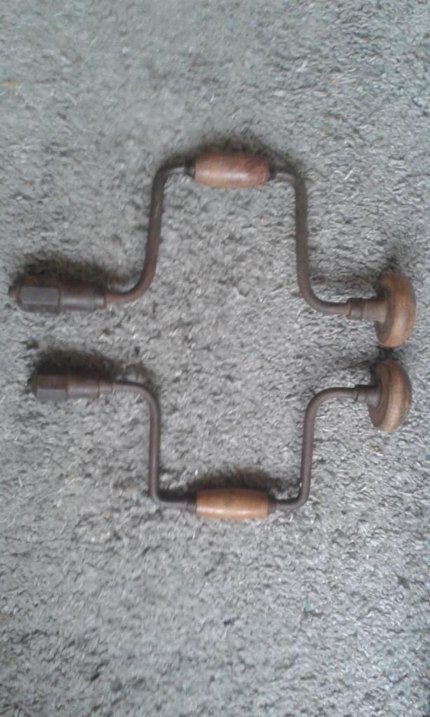 2x antieke blokschaaf  en 2x antieke handboor, Antiek en Kunst, Antiek | Gereedschap en Instrumenten, Ophalen of Verzenden