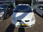 Mitsubishi Colt 1.3 Invite+ | NIEUWE APK | 12MND GARANTIE |, Stof, Gebruikt, 31 €/maand, Origineel Nederlands