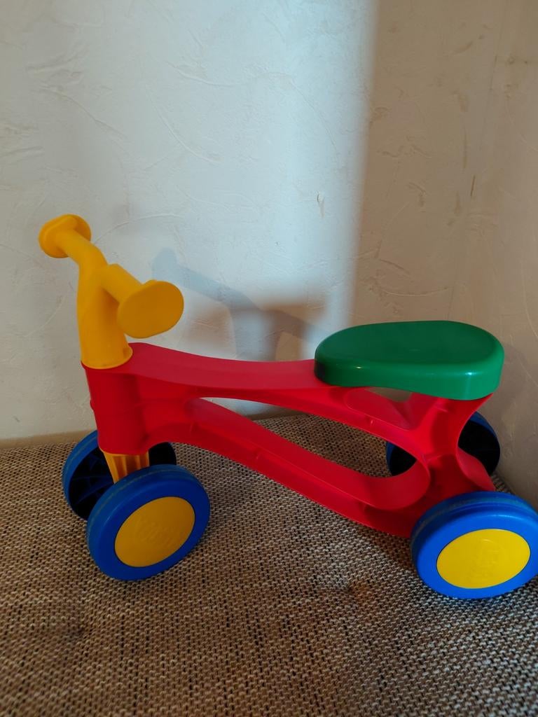 Kleurrijke loopfiets voor de allerkleinsten, Ophalen of Verzenden