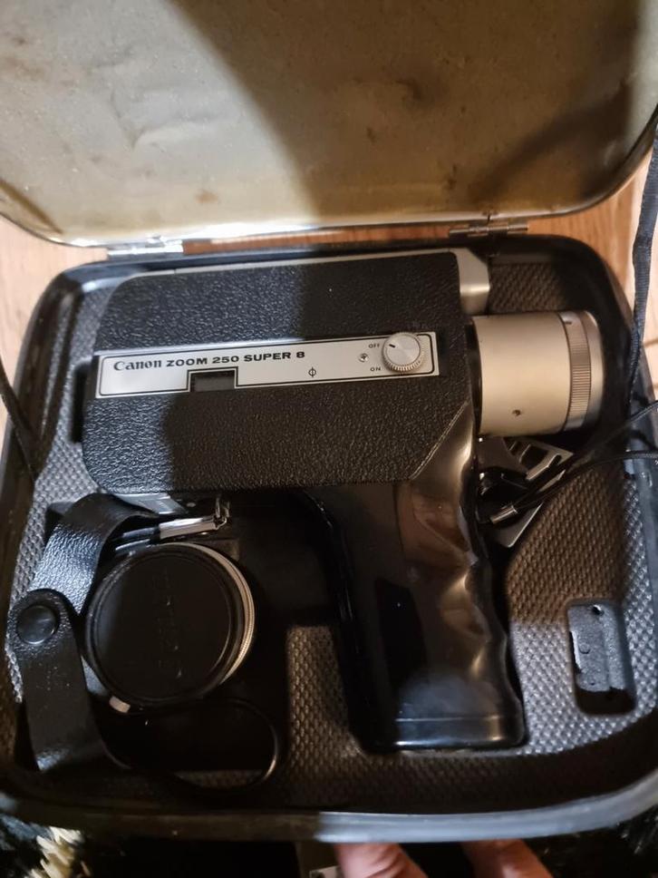 Zeldzame Canon Zoom 250 Super 8 Camera - Vintage!, Audio, Tv en Foto, Videocamera's Analoog, Camera, 8mm, Ophalen of Verzenden