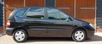 Renault Scénic 1.6-16V Authentique, Airco, Trekhaak, Nieuwe, Gebruikt, 1225 kg, 4 cilinders, Leder en Stof