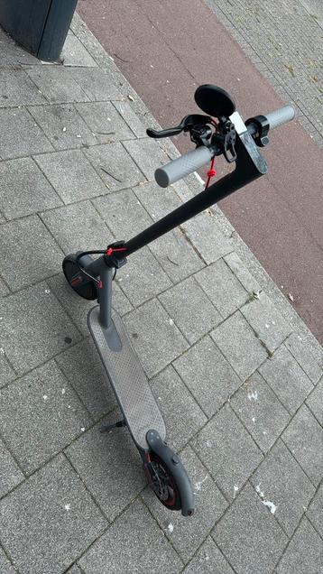 Elektrische step – kleine reparatie nodig – topdeal  beschikbaar voor biedingen