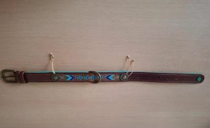 Mooie hondenhalsband Maat M, Dieren en Toebehoren, Hondenhalsbanden en Penningen, Nieuw, Handgemaakt, Ophalen