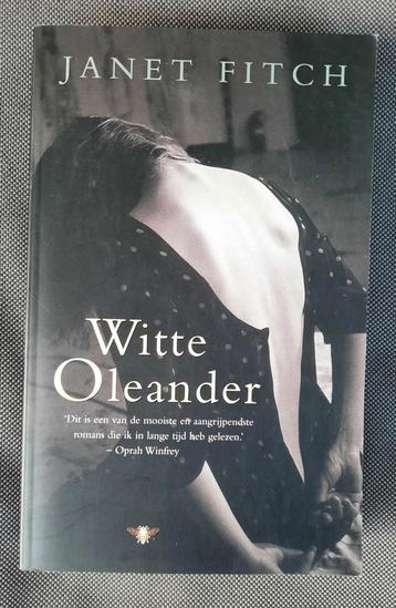 1x gelezen zgan boek Janet Fitch - Witte oleander beschikbaar voor biedingen
