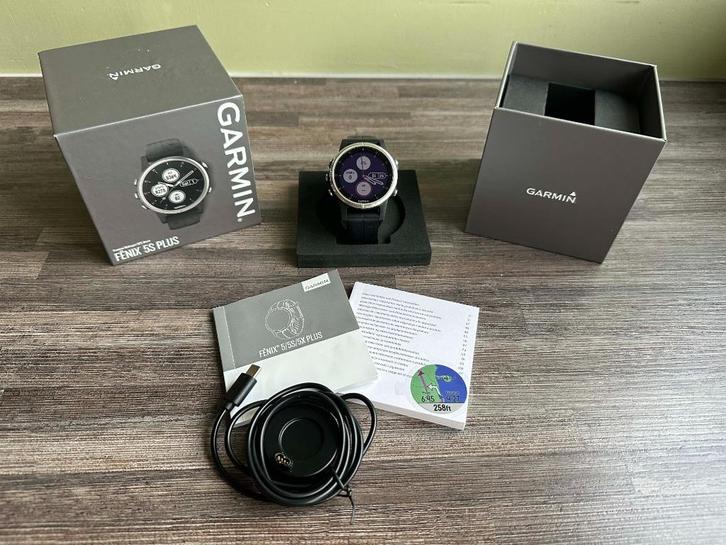 25115 Garmin Fenix 5s Plus met garantie, Sieraden, Tassen en Uiterlijk, Sporthorloges, Zo goed als nieuw, Zilver, Afstand, Calorieverbanding