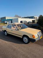 Mercedes-Benz W124 250D | 1985 | 209.400 km | 5-bak |, Auto's, Beige, Overige kleuren, 23 km/l, Particulier