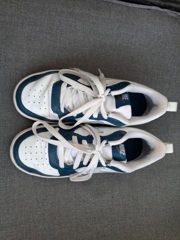 Nike maat 37.5 in prima staat. beschikbaar voor biedingen