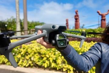 Gratis drone shot. Love shoot. Luchtvideo beschikbaar voor biedingen