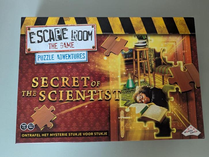 Escape Room The Game - Secret of the Scientist, Hobby en Vrije tijd, Denksport en Puzzels, Gebruikt, Legpuzzel, Ophalen of Verzenden