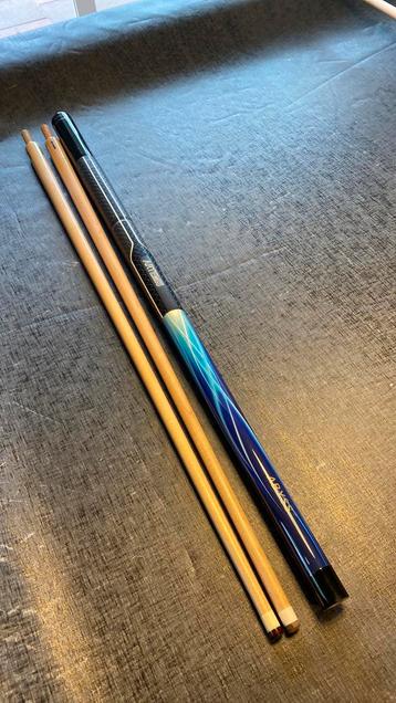 Biljartkeu Artemis Abyss met twee toppen beschikbaar voor biedingen