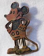 Antiek Mickey Mouse speldje uit de 30er jaren, Ophalen of Verzenden, Gebruikt, Figuurtje, Speldje of Pin