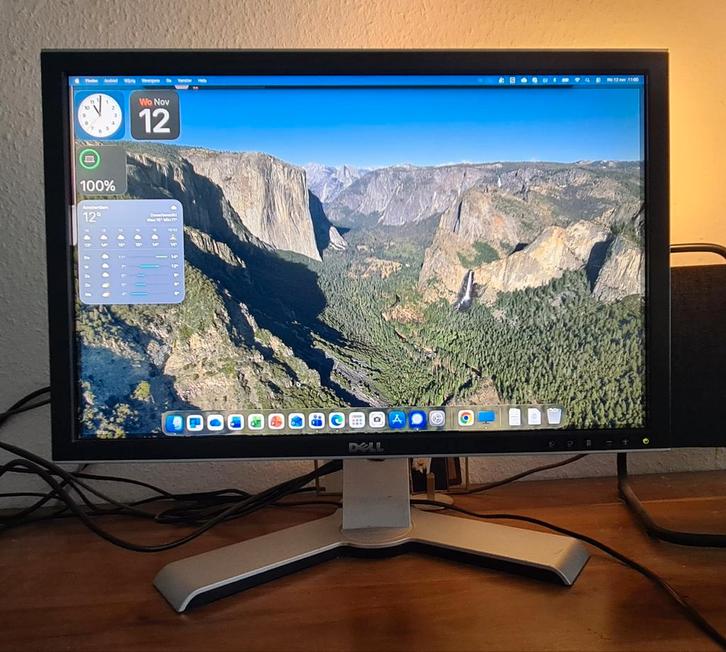 Dell Monitor met standaard - 67cm (26.4 inch) diagonaal, Computers en Software, Monitoren, Gebruikt, 60 Hz of minder, DisplayPort