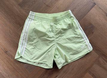 Adidas sprinter shorts - maat S beschikbaar voor biedingen