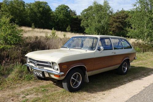 Opel Ascona A Voyage 1972 Woody, Auto's, Oldtimers, Particulier, Opel, Benzine, Stationwagon, Handgeschakeld, Origineel Nederlands