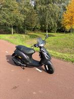 Piaggio Zip, 2024, Iget, kameleon Blauw, Brom, Ophalen, Maximaal 45 km/u, Zip, Zo goed als nieuw