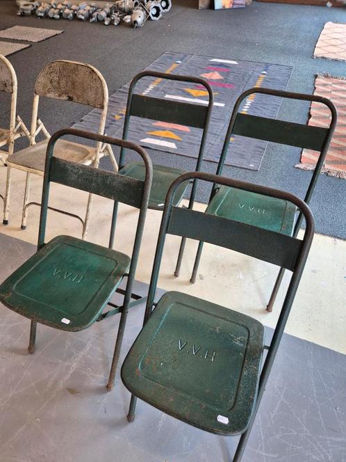 Vintage Industriële Klapstoeltjes - Indiaas Staal, Huis en Inrichting, Stoelen, Gebruikt, Vijf, Zes of meer stoelen, Metaal, Overige kleuren