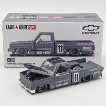 Mini gt 1980 Chevrolet Silverado Kaido V2, grey beschikbaar voor biedingen