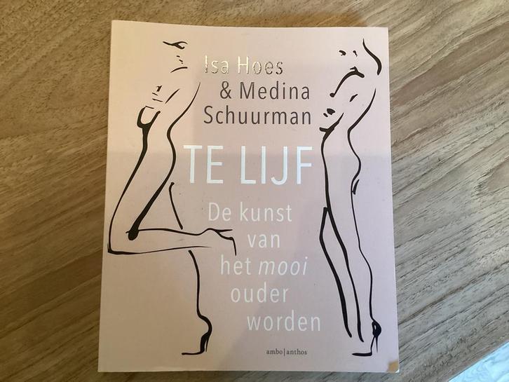 Isa Hoes - Te lijf, Boeken, Mode, Zo goed als nieuw, Mode algemeen, Ophalen of Verzenden