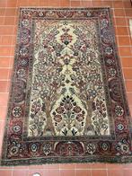 Antiek Isfahan Perzisch tapijt met een boom-van-leven-mortef, Ophalen