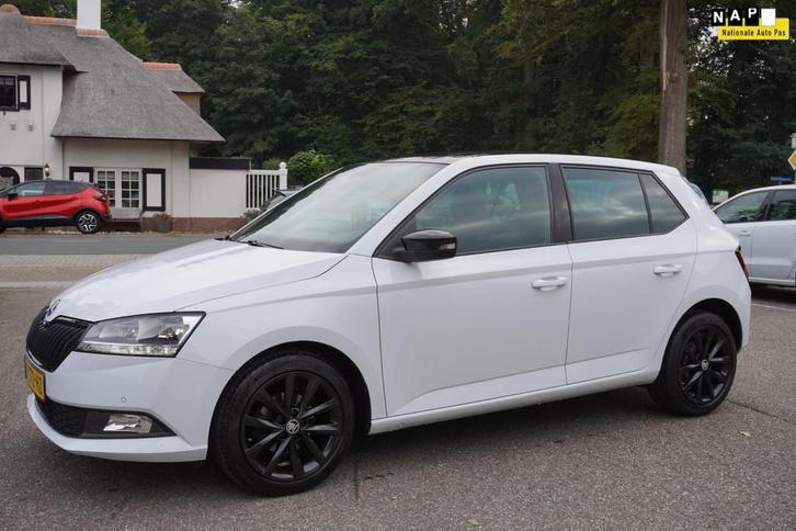 Skoda Fabia 1.0 TSI Sport business Airco Panorama Pdc Lm Vel, Auto's, Skoda, Bedrijf, Te koop, Fabia, ABS, Adaptive Cruise Control