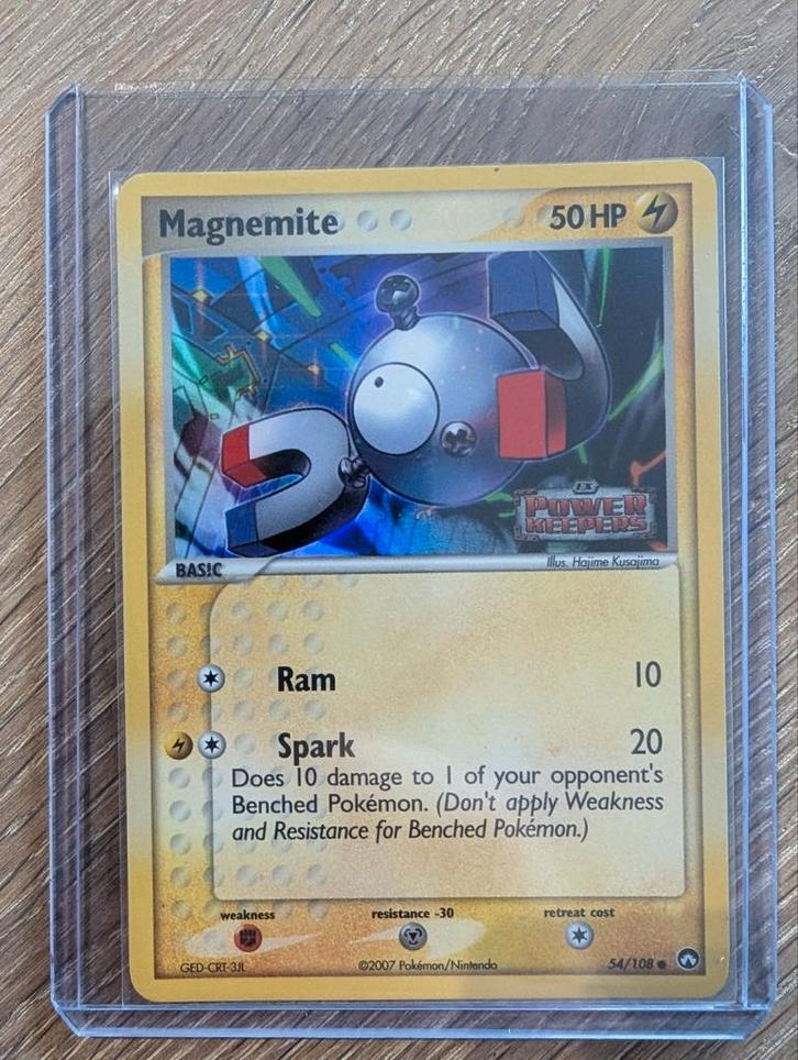 Magnemite uit EX Power Keepers 54/108 reversed foil, Hobby en Vrije tijd, Verzamelkaartspellen | Pokémon, Zo goed als nieuw, Losse kaart